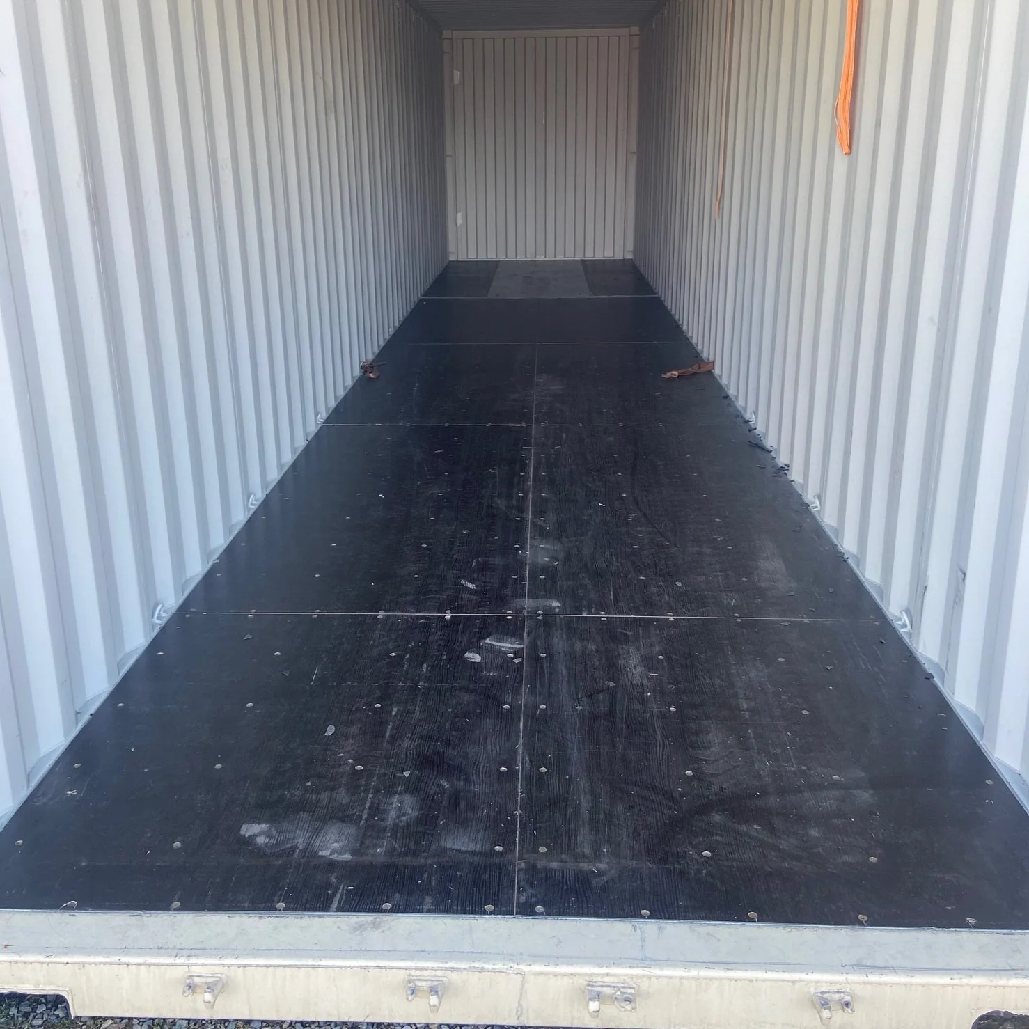 40 foot high cube shipping container